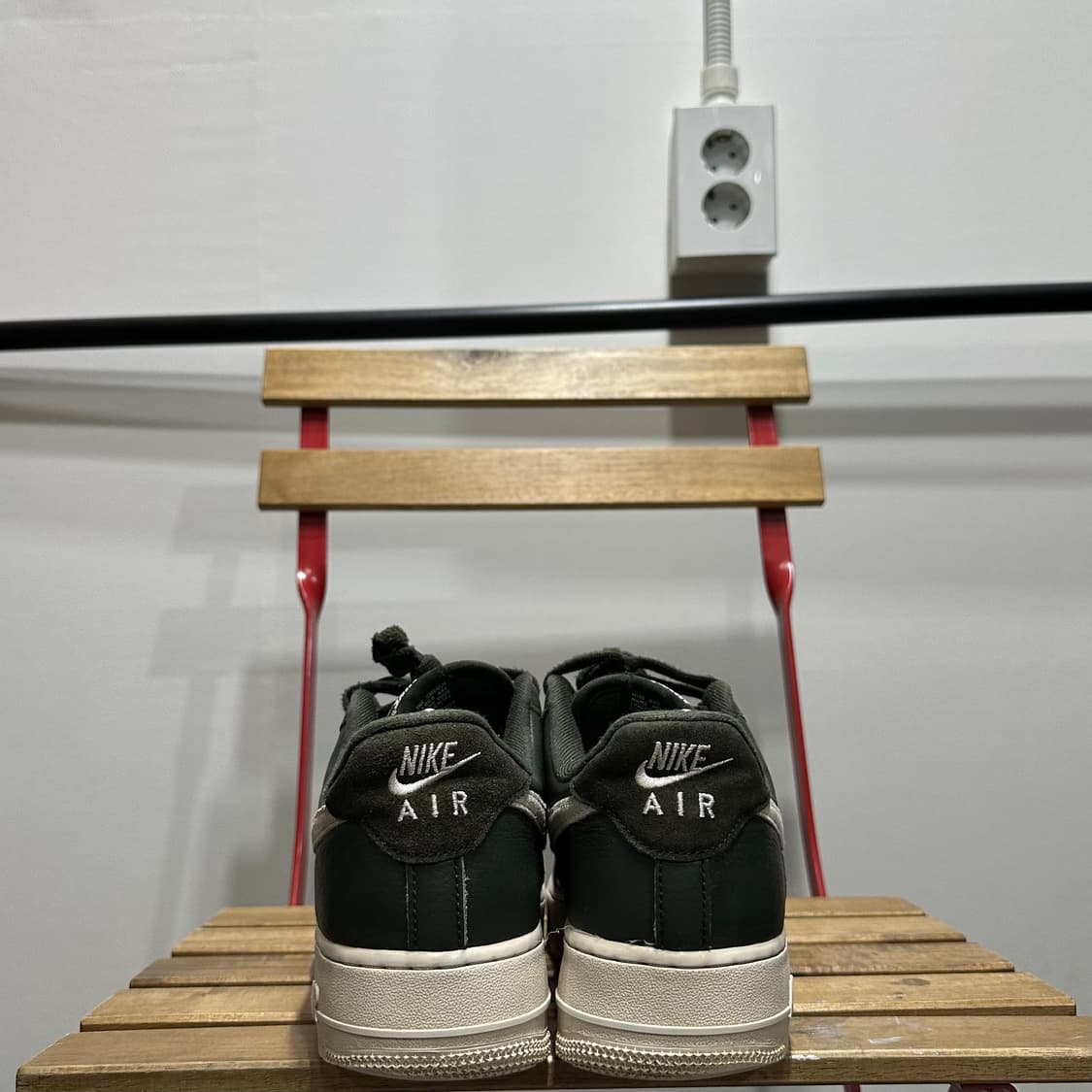 275) 나이키 운동화 남성 남자 신발 에어 포스1 '07 LX 세쿼이아 상품이미지4