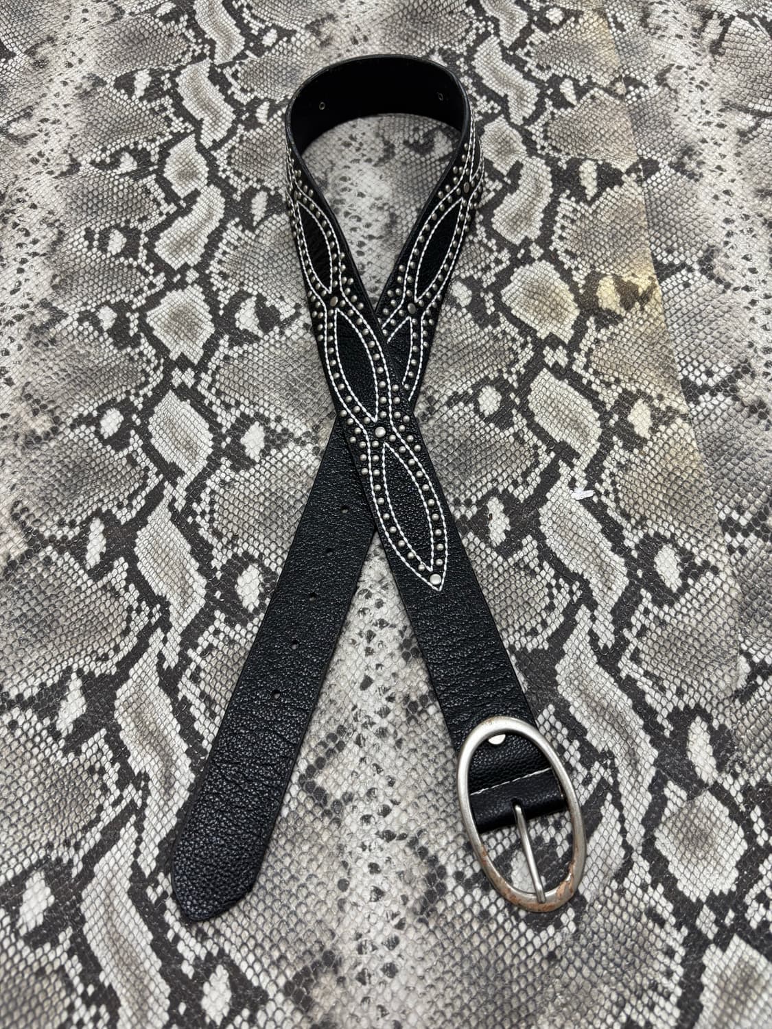 “Vintage” Western Studded Black Belt 상품이미지1