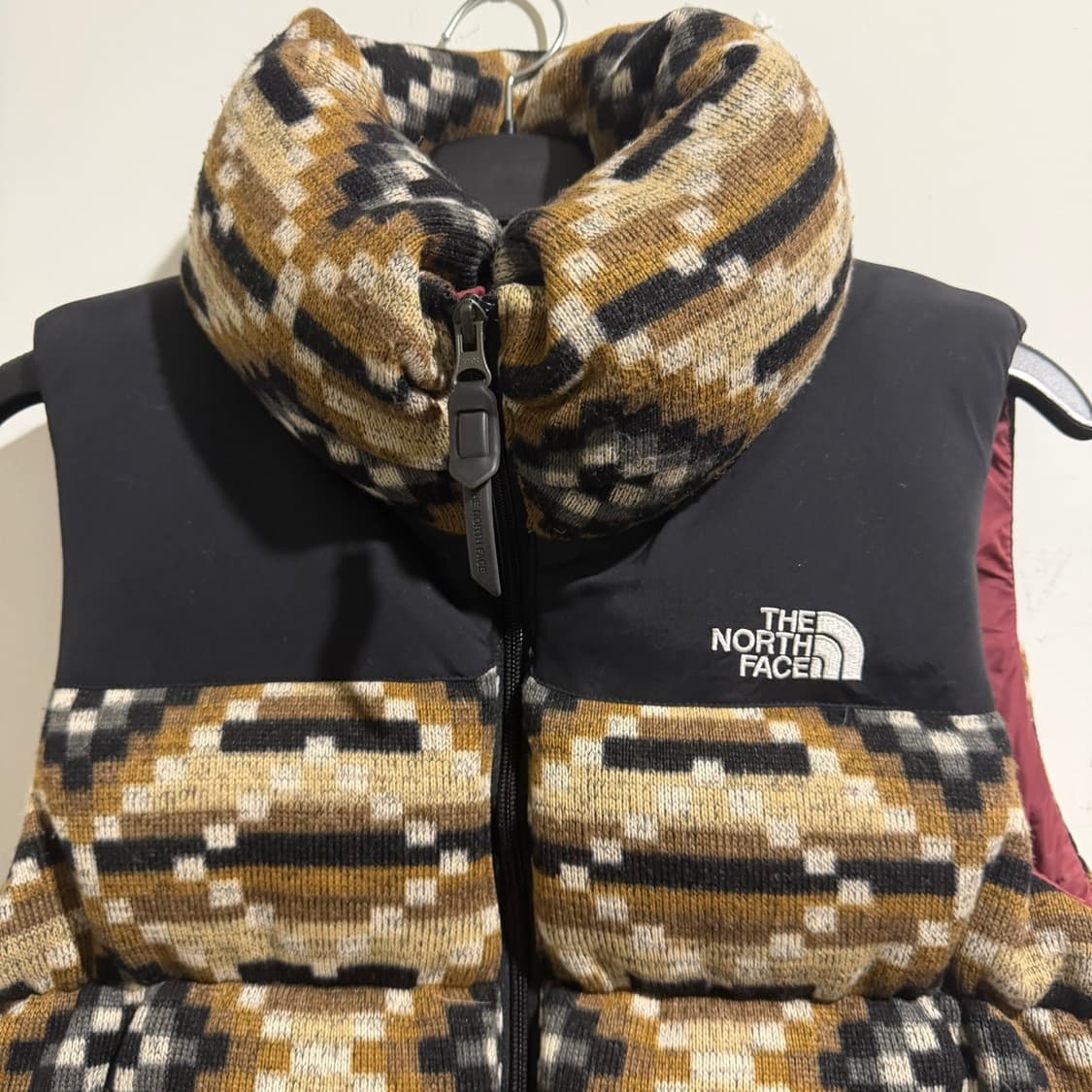 노스페이스 노르딕 패턴 패딩 조끼 상품이미지2