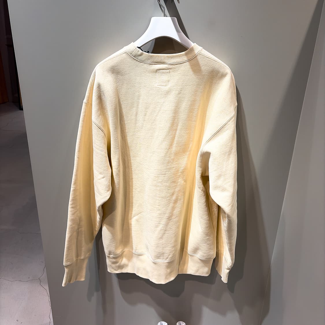 (정품/새상품) 베드윈 앤 더 하트브레이커 남성 크림 로고 캠벨 맨투맨  상품이미지4