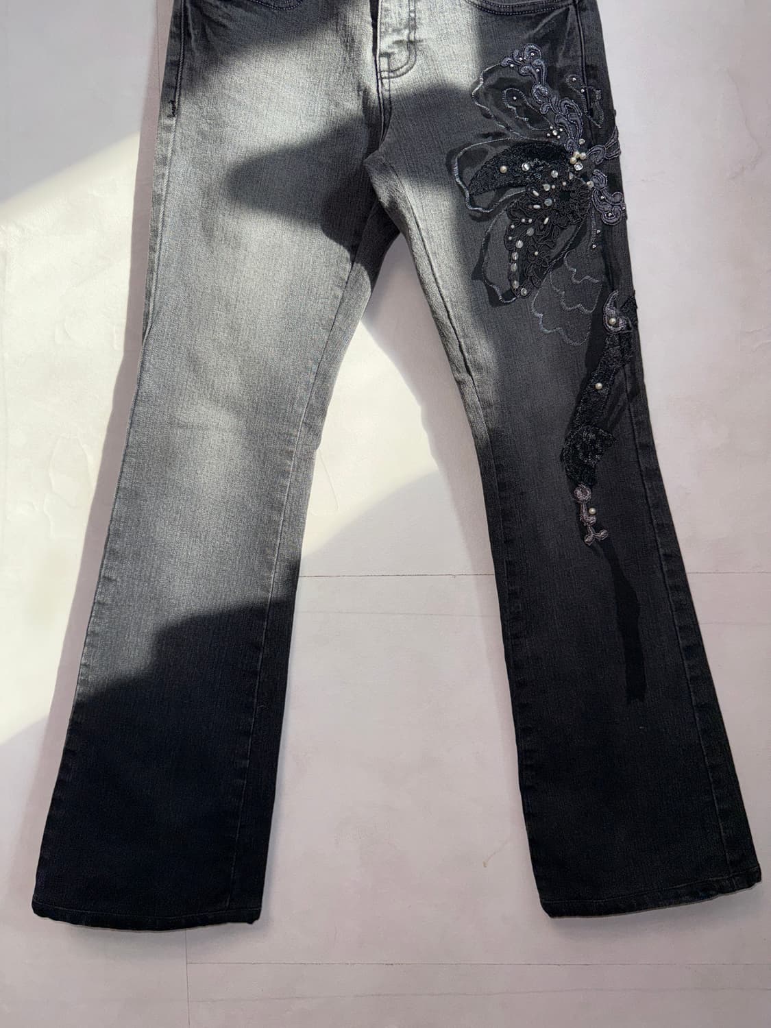 Oriental flower embroidered 부츠컷팬츠 상품이미지4