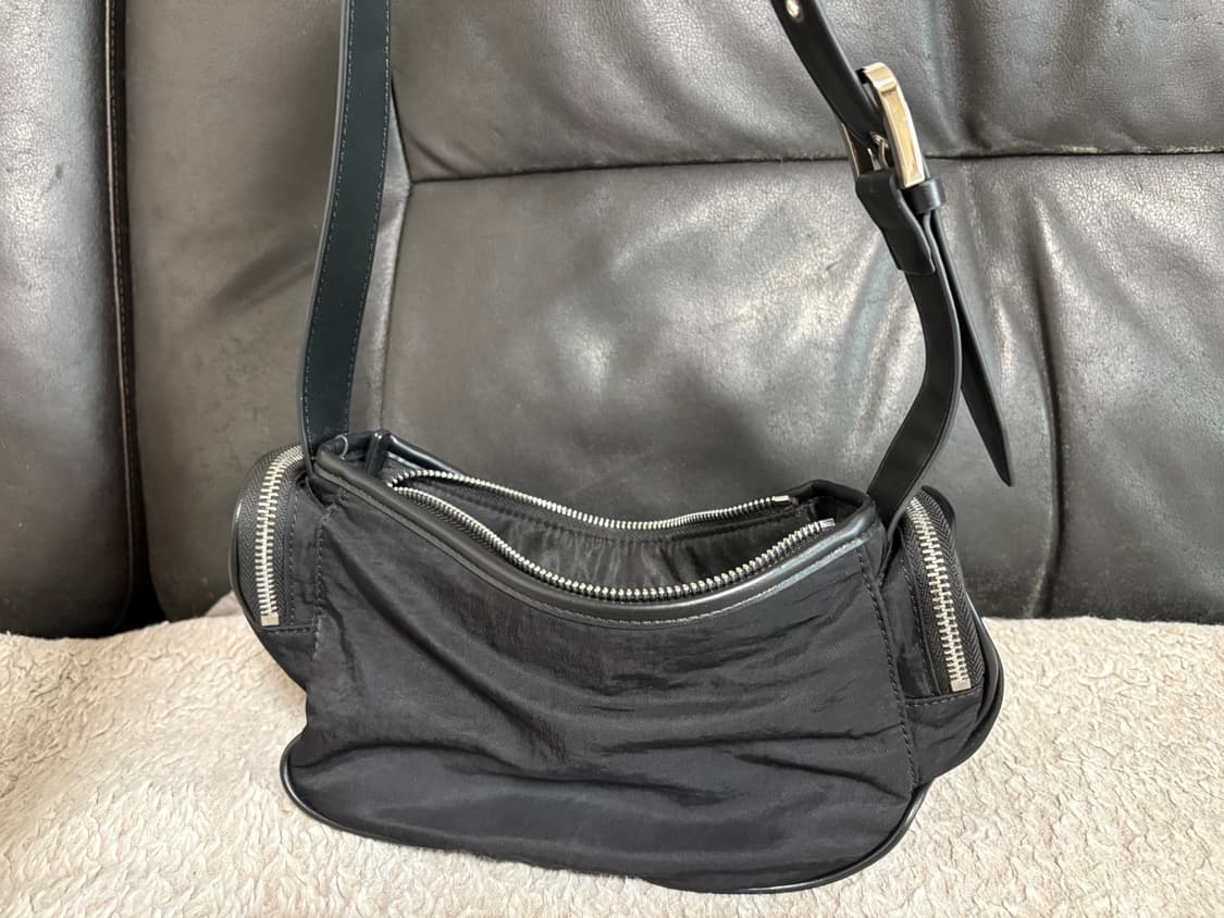 Matin Kim 마들렌 라운드 백  상품이미지4