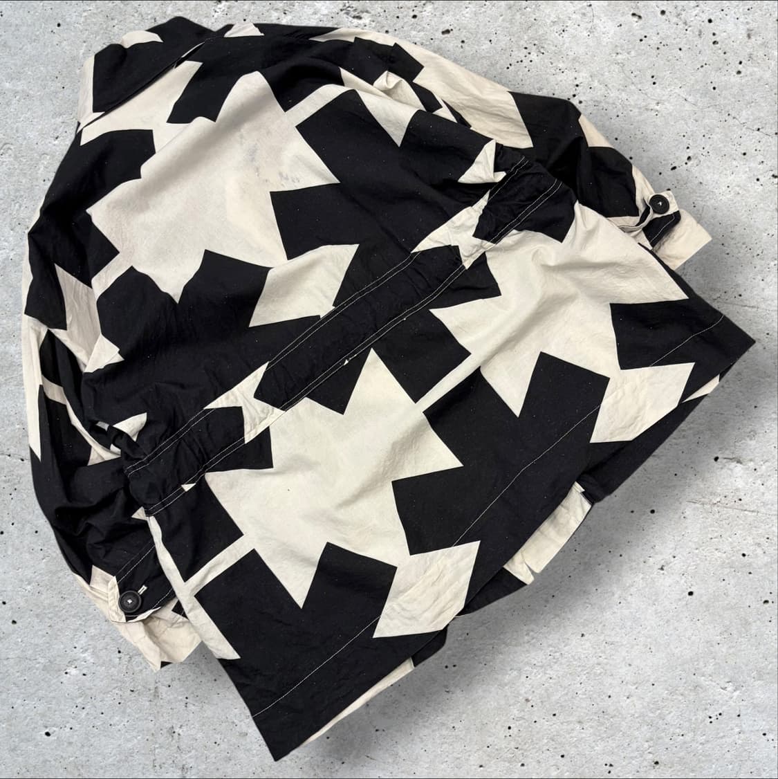 [38] 15ss 비비안웨스트우드 블랙화이트 패턴 코트 수입택 D661 상품이미지2
