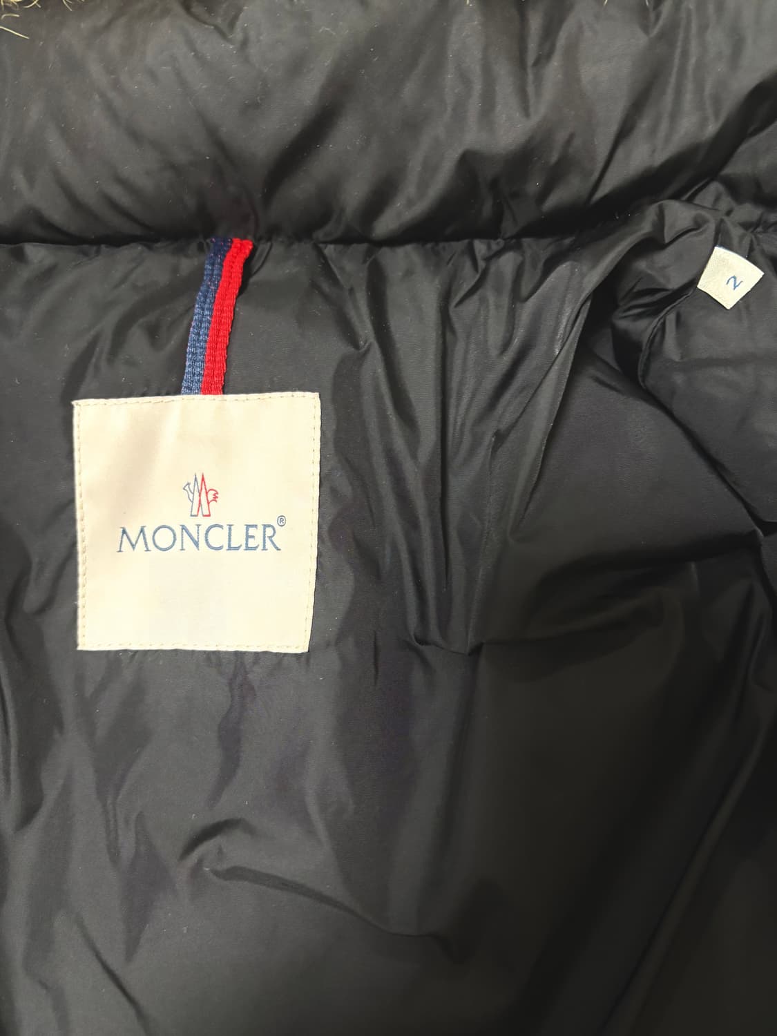 몽클레어 클루니 패딩 상품이미지3