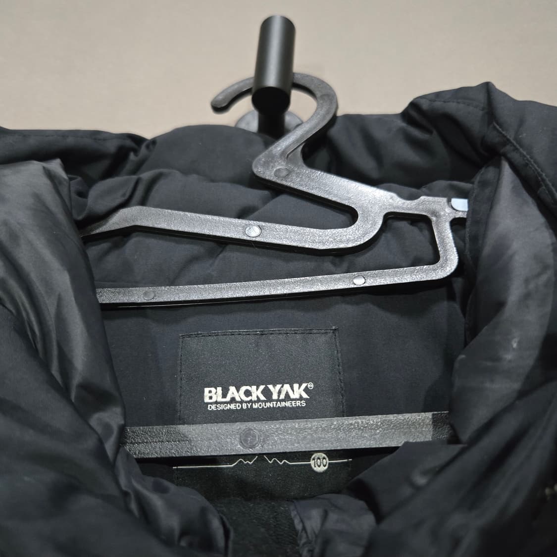 블랙야크 BlackYak 팀 패딩 조끼 블랙 상품이미지2