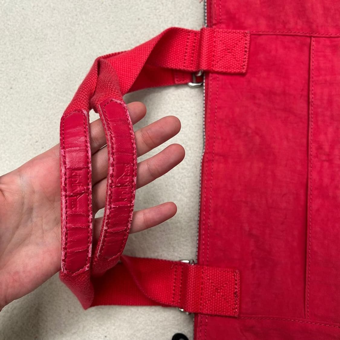 키플링 레드 숄더백 상품이미지3