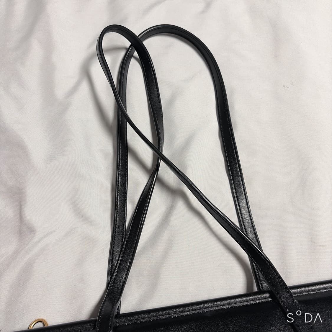 루에브르 블랙 레더 숄더백 상품이미지6