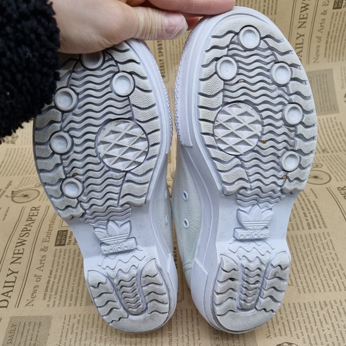 아디다스 니짜 트랙 로우 여성스니커즈225 상품이미지3