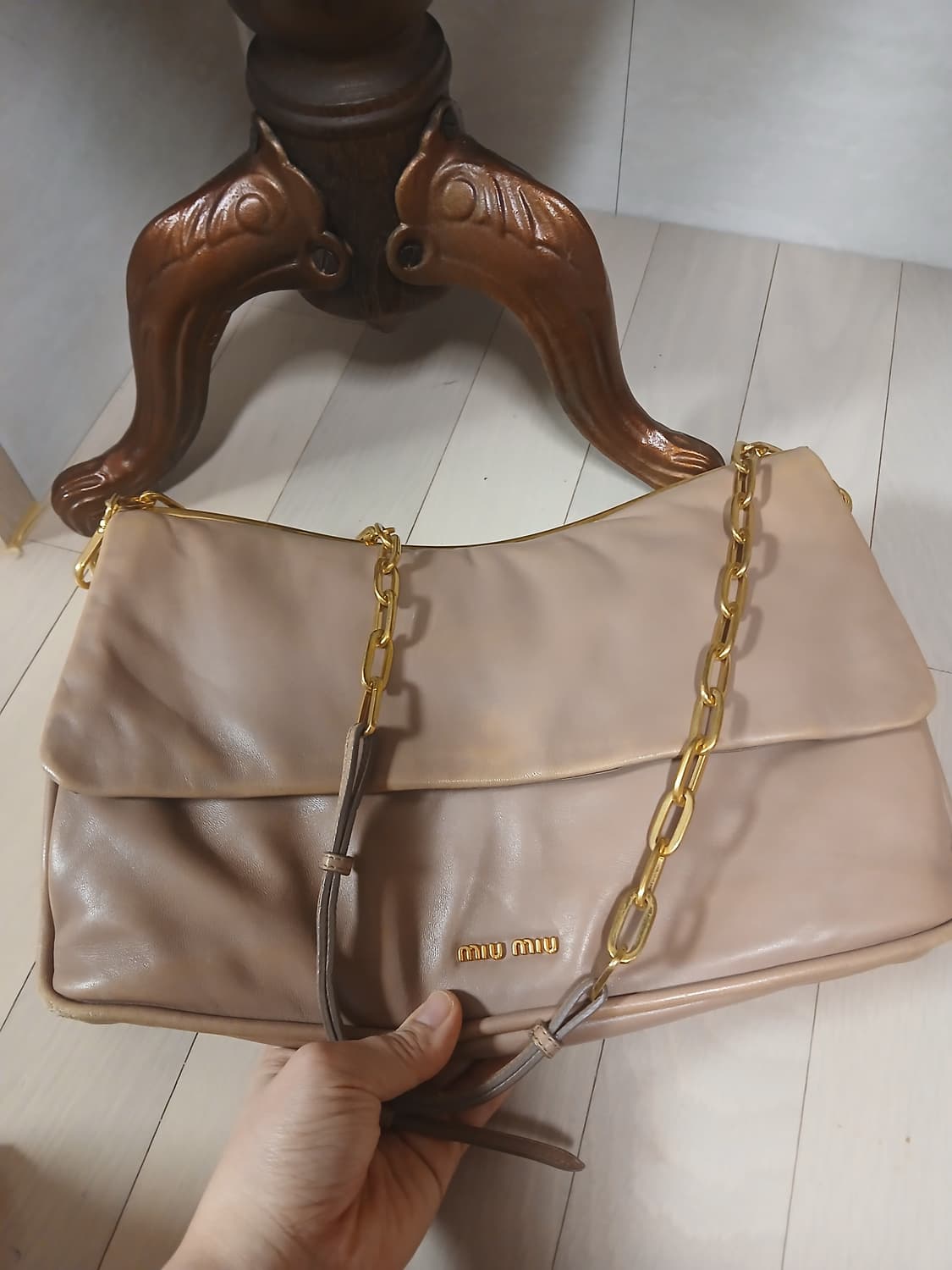 미우미우 체인 숄더백 상품이미지6