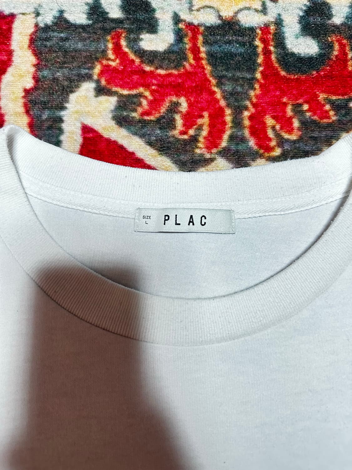 플랙 로고 프린팅 반팔 티셔츠  상품이미지2