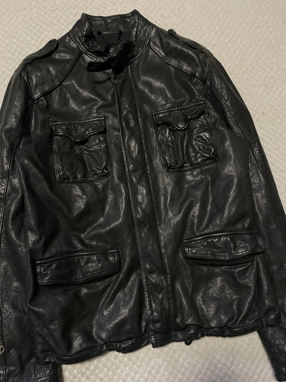 XESS 아티잔 무드 램스킨 양가죽 포켓 절개 레더 자켓 상품이미지6