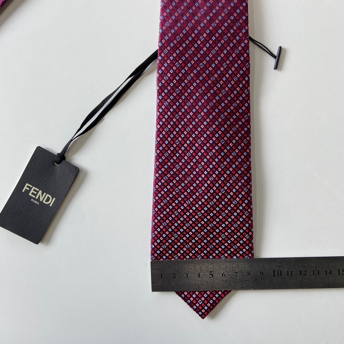 택달린 미사용품 신형 펜디(FENDI) 모노그램 명품 정품 넥타이 상품이미지8