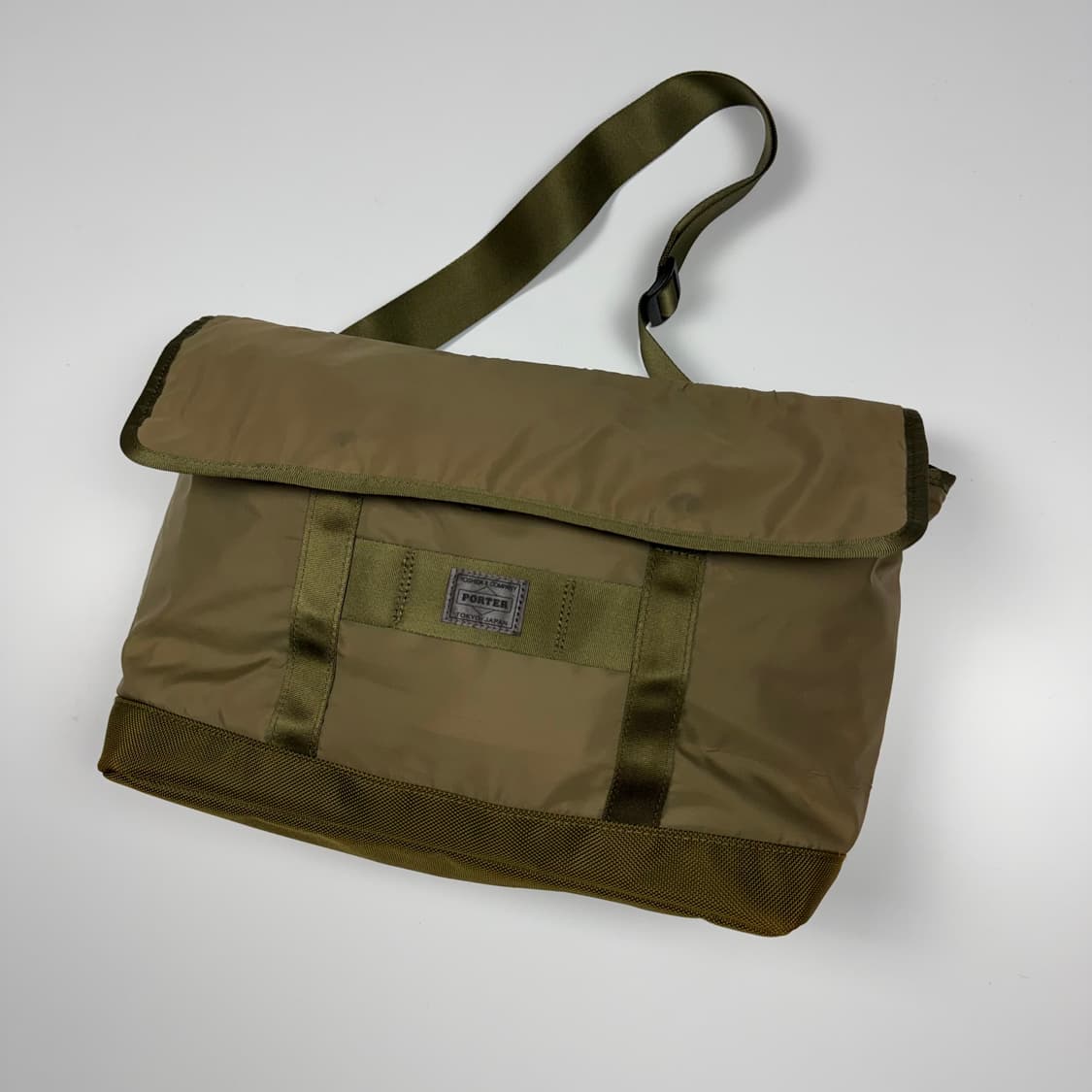 요시다포터 나일론 메신저백  상품이미지2