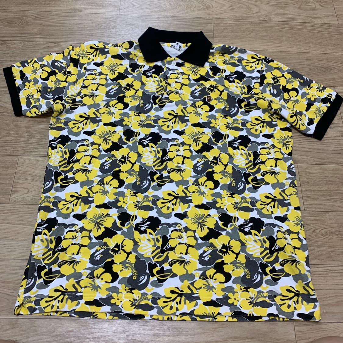 M) Bape 올드 베이프 히비스커스 카모 카라티 상품이미지1