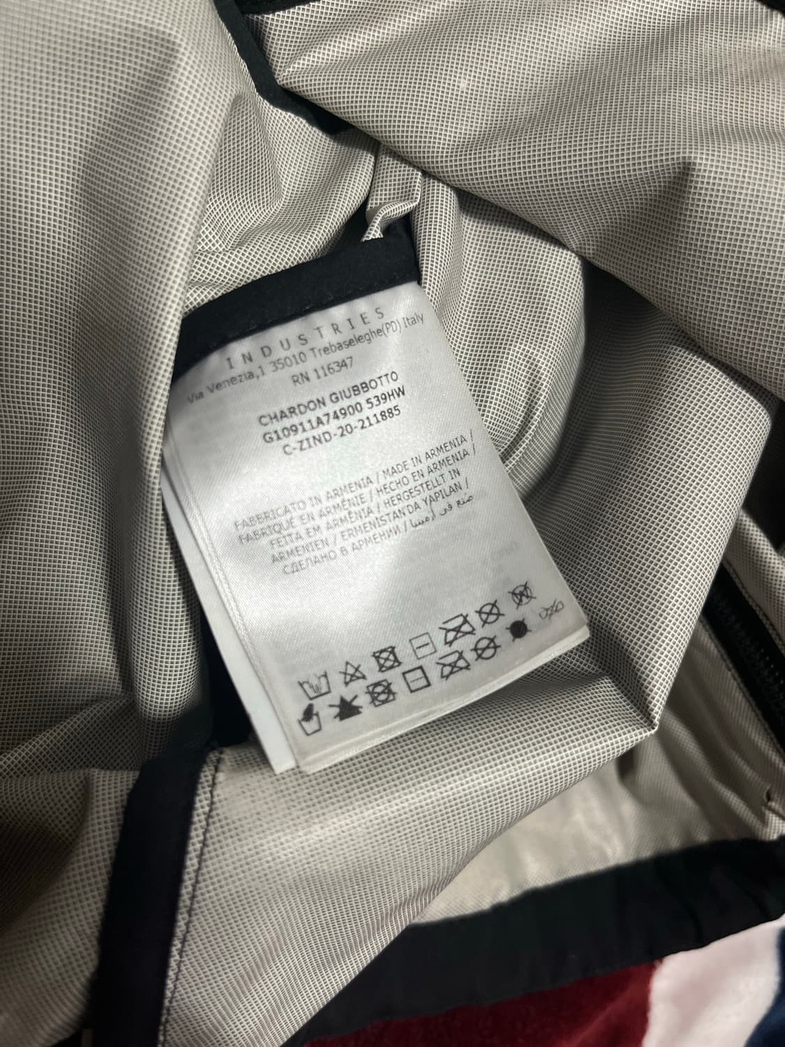 몽클레어 바람막이 1(90) 정품 상품이미지3