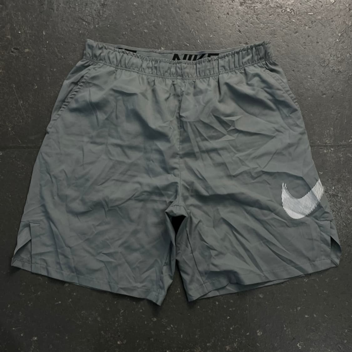 105 나이키 드라이핏 반바지  상품이미지1