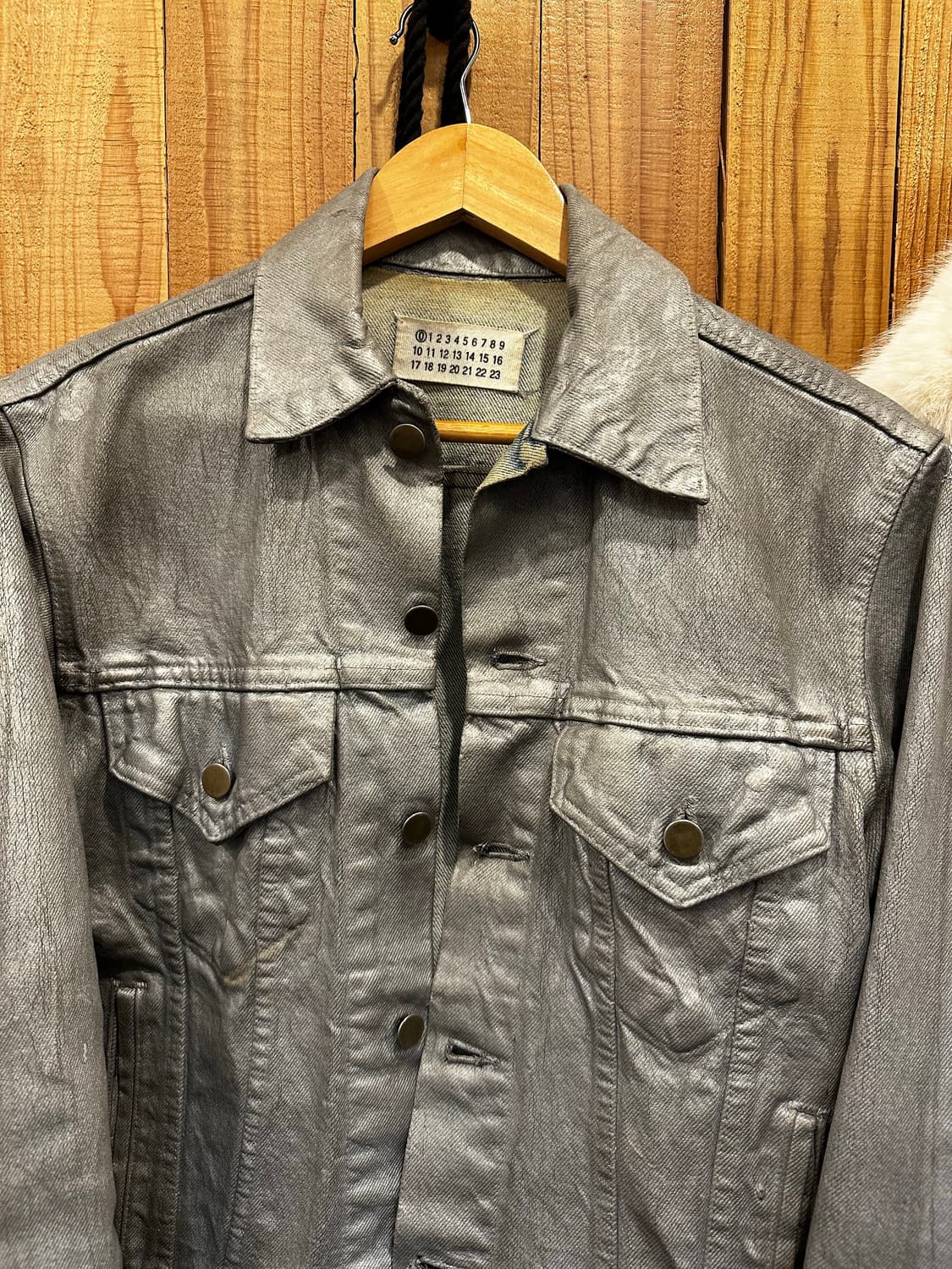 [S] 메종 마틴 마르지엘라 FW99 아티저널 실버 페인티드 데님 재킷 상품이미지1