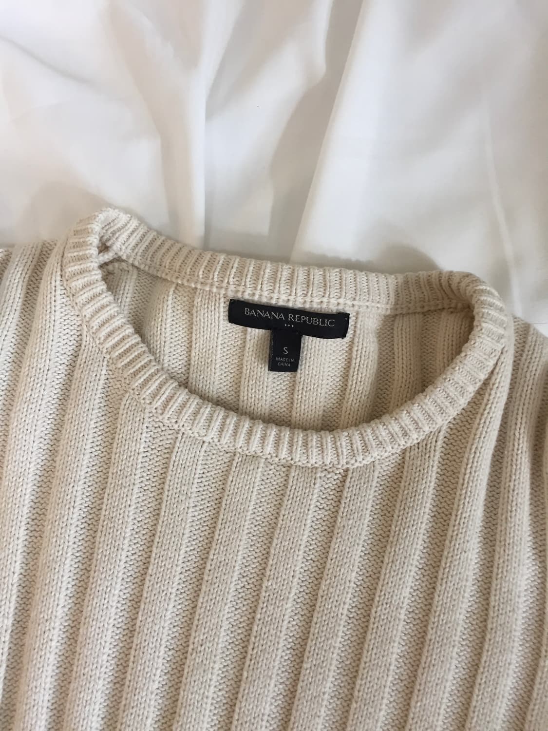 옆라인 포인트 니트 상품이미지2