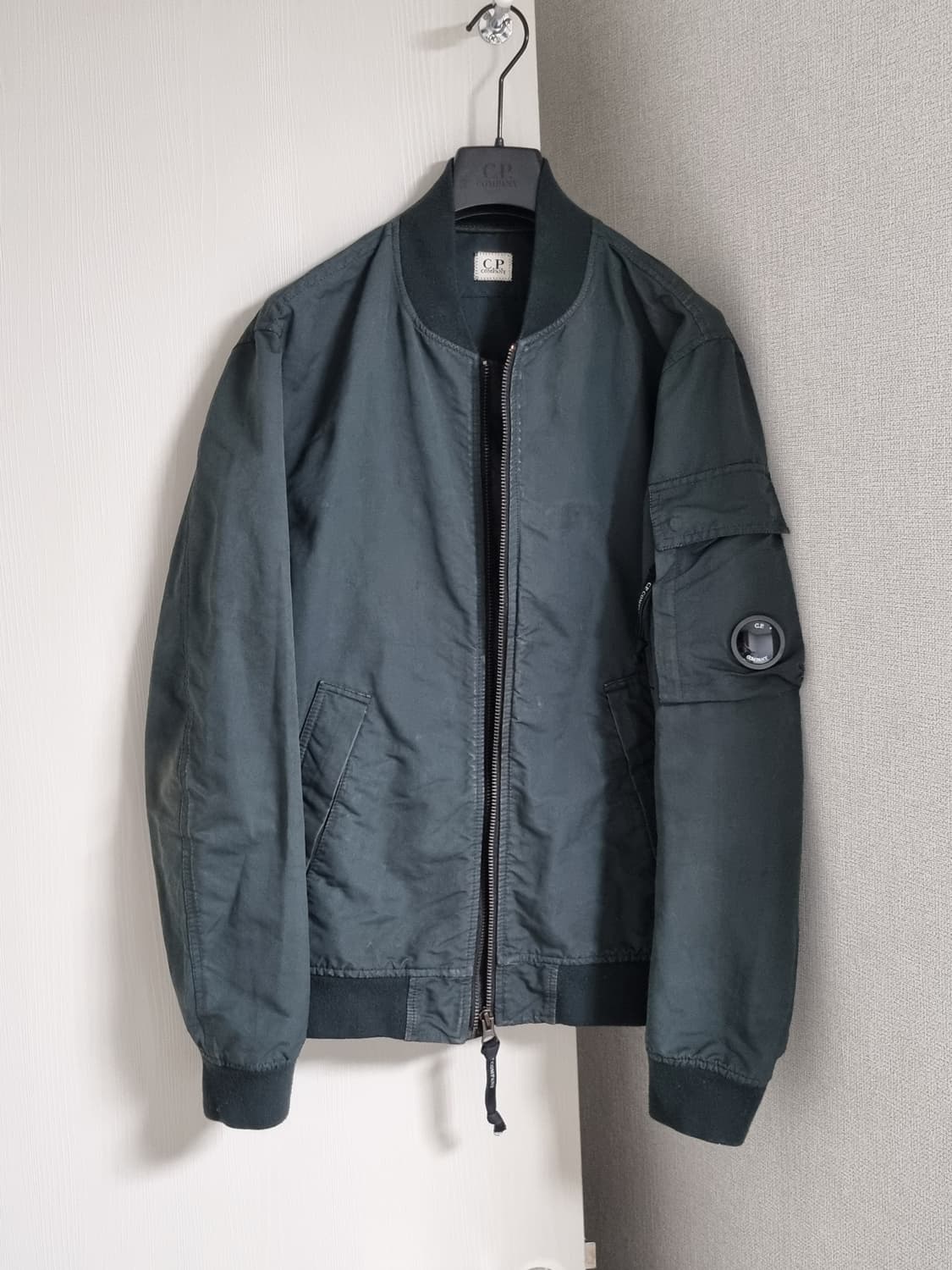 cp컴퍼니 항공점퍼 자켓 상품이미지1