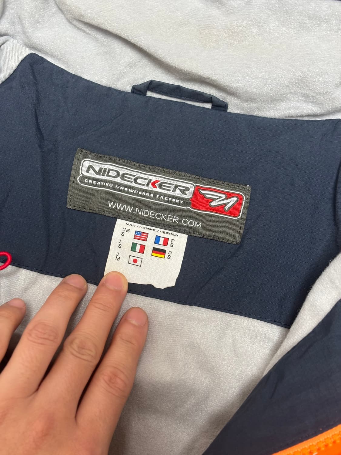 니데커 사운드 밸브 오렌지 테크니컬 스노우 재킷 상품이미지10