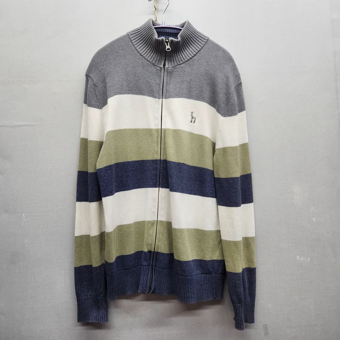 헤지스 멀티컬러 스트라이프 반집업 니트 M(남여공용) 상품이미지1