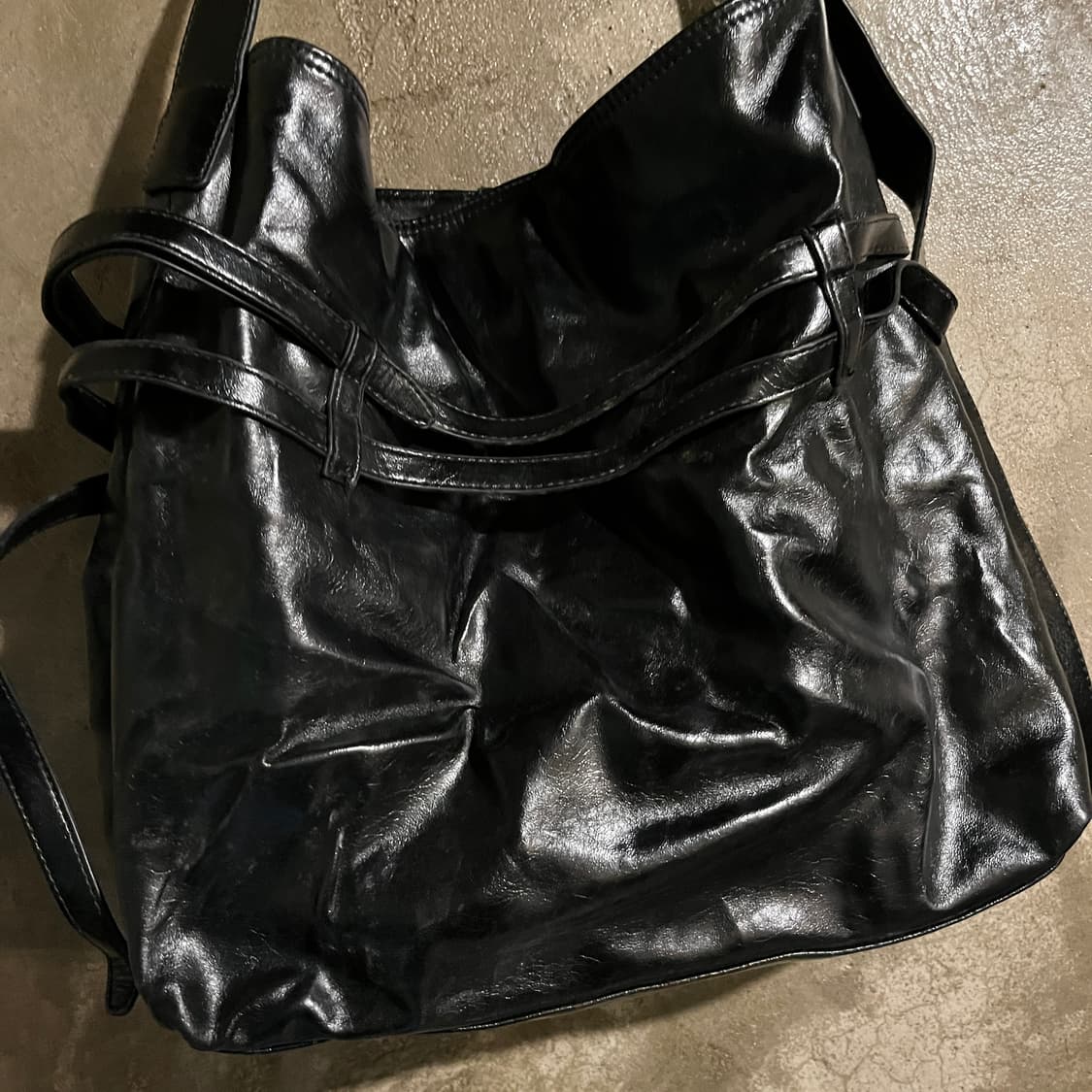 마뗑킴 레더 가죽 크로스백 상품이미지7