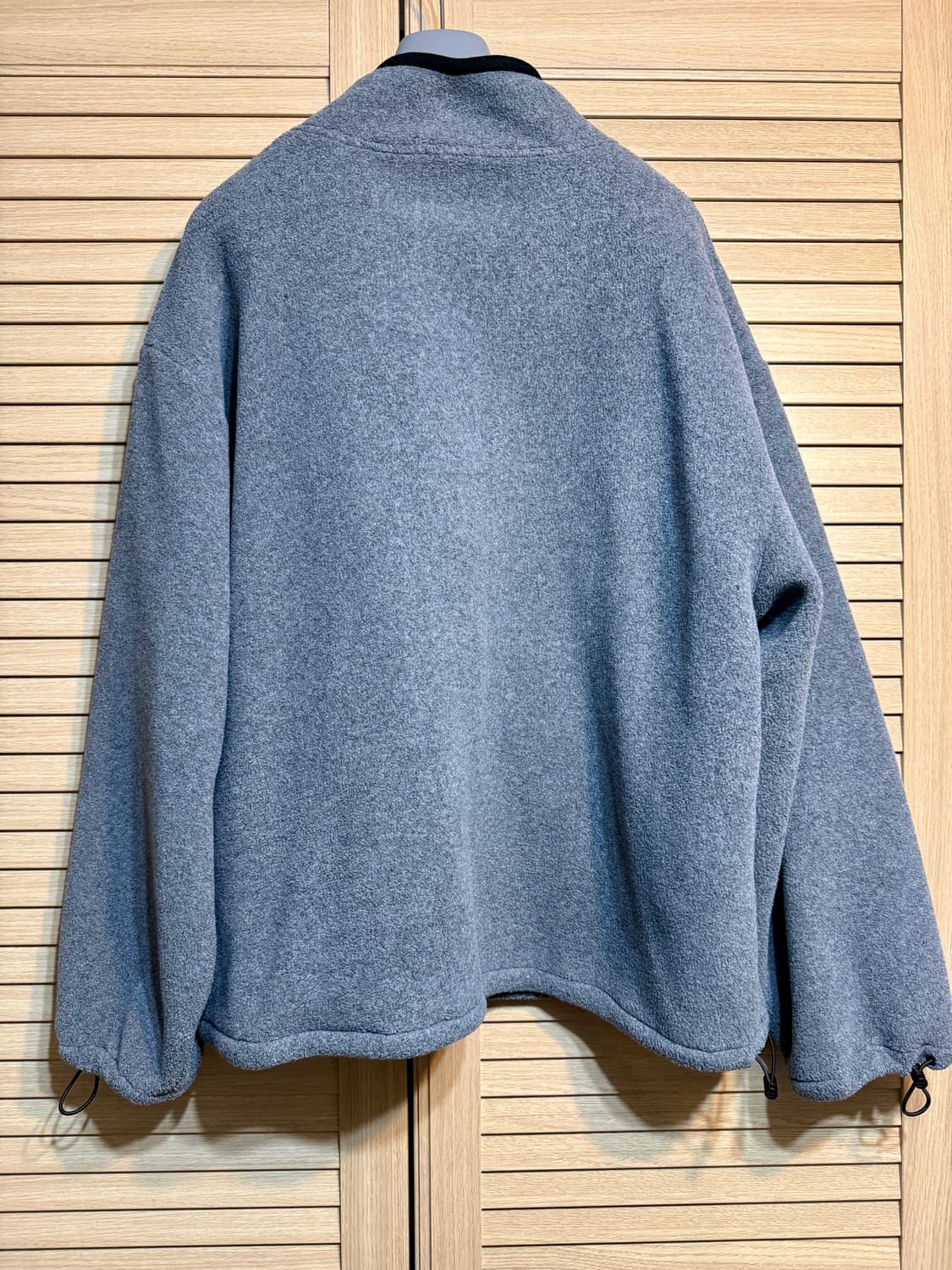 미우미우 24FW 후리스 상품이미지2