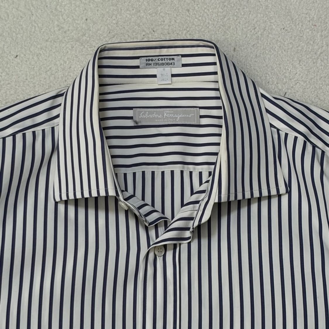 SALVATORE FERRAGAMO 와이드카라 스트라이프 셔츠 42 상품이미지3