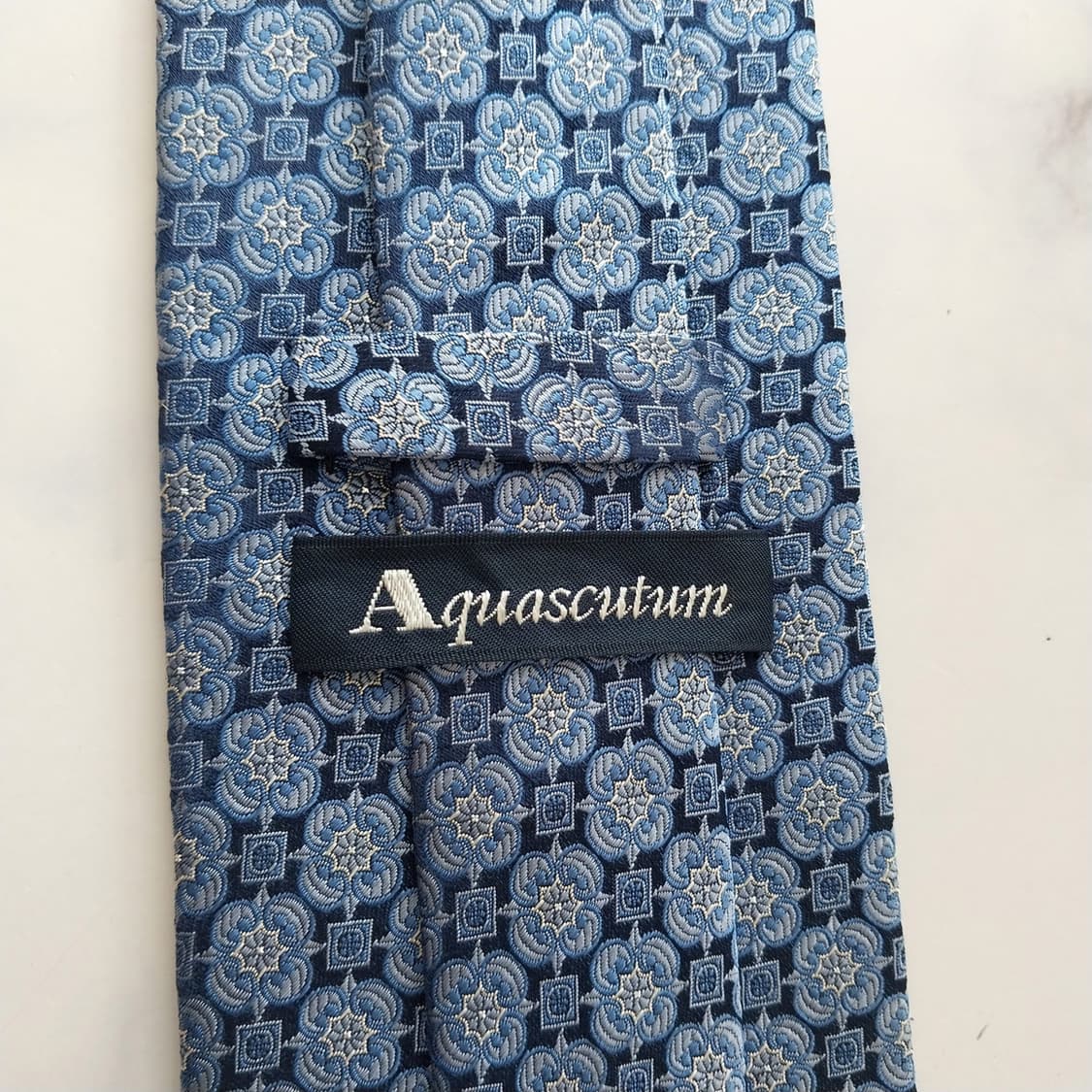 아쿠아스큐텀 실크 블루 패턴 넥타이 9.4cm A+등급 K2210 상품이미지9