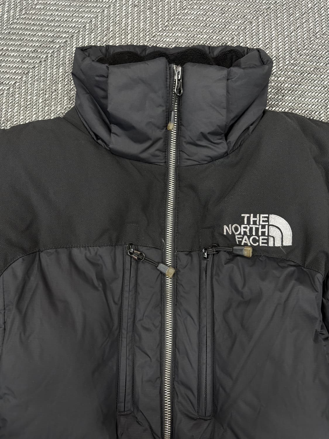 노스페이스 패딩 블랙 상품이미지2