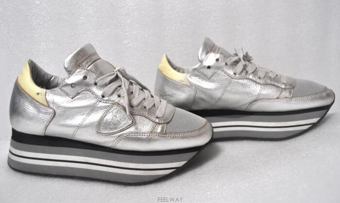 필립모델/여성스니커즈(사이즈240)정품 상품이미지3