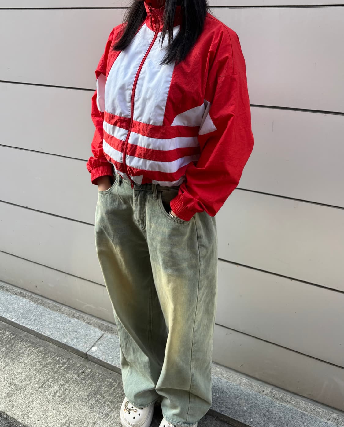 아디다스 오리지널스 빅로고 크롭 나일론 재킷 상품이미지2