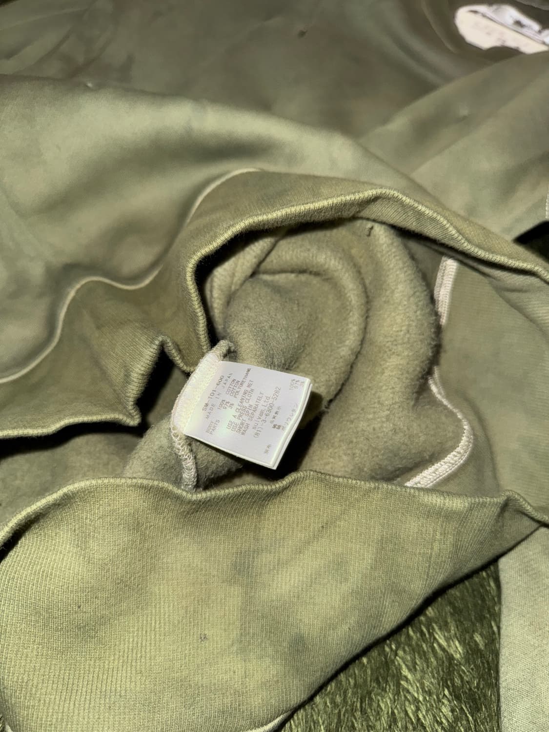 [M] SULVAM 설밤 핸드 다잉 다트 디테일 스웻셔츠 올리브 상품이미지7