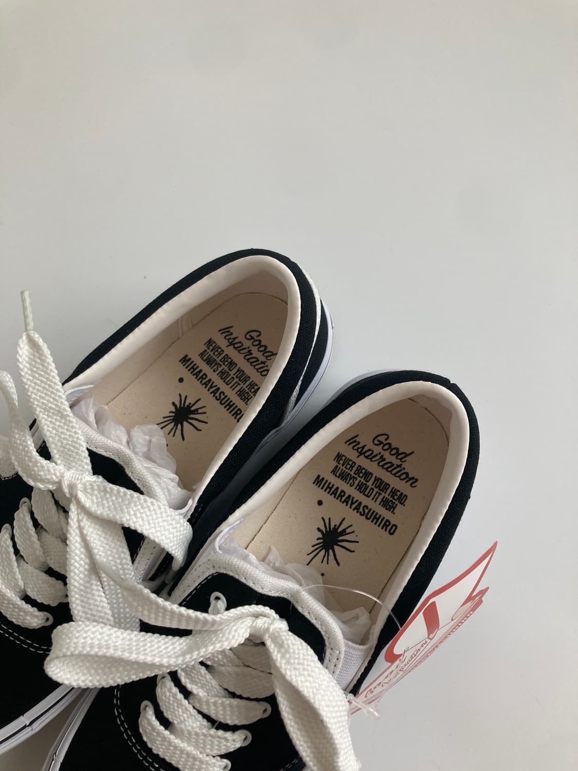 X GU Sneakers 상품이미지5
