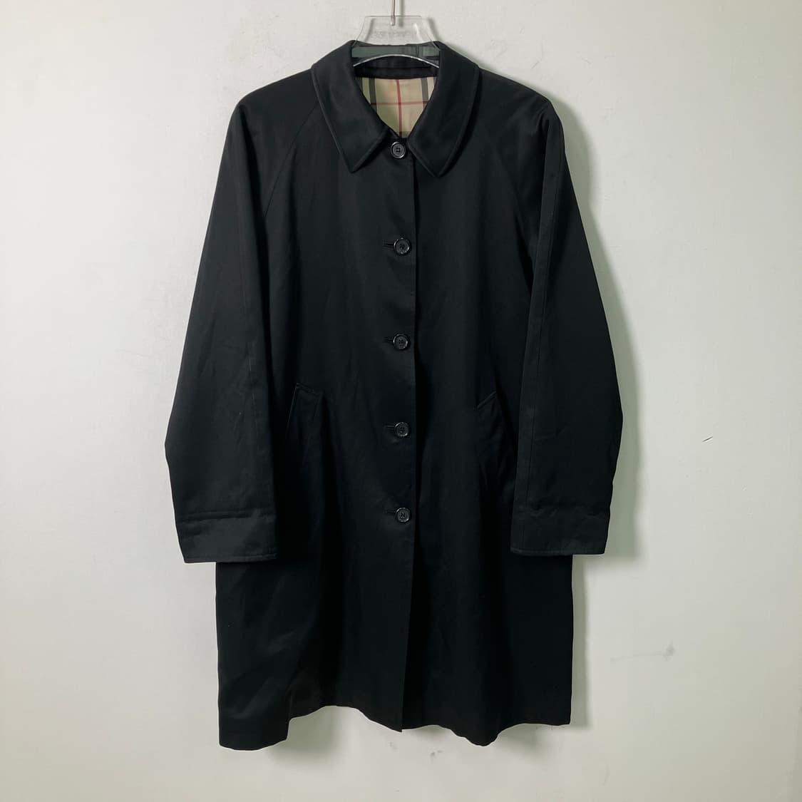 버버리 런던 블랙 캠든 헤리티지 카코트 상품이미지1