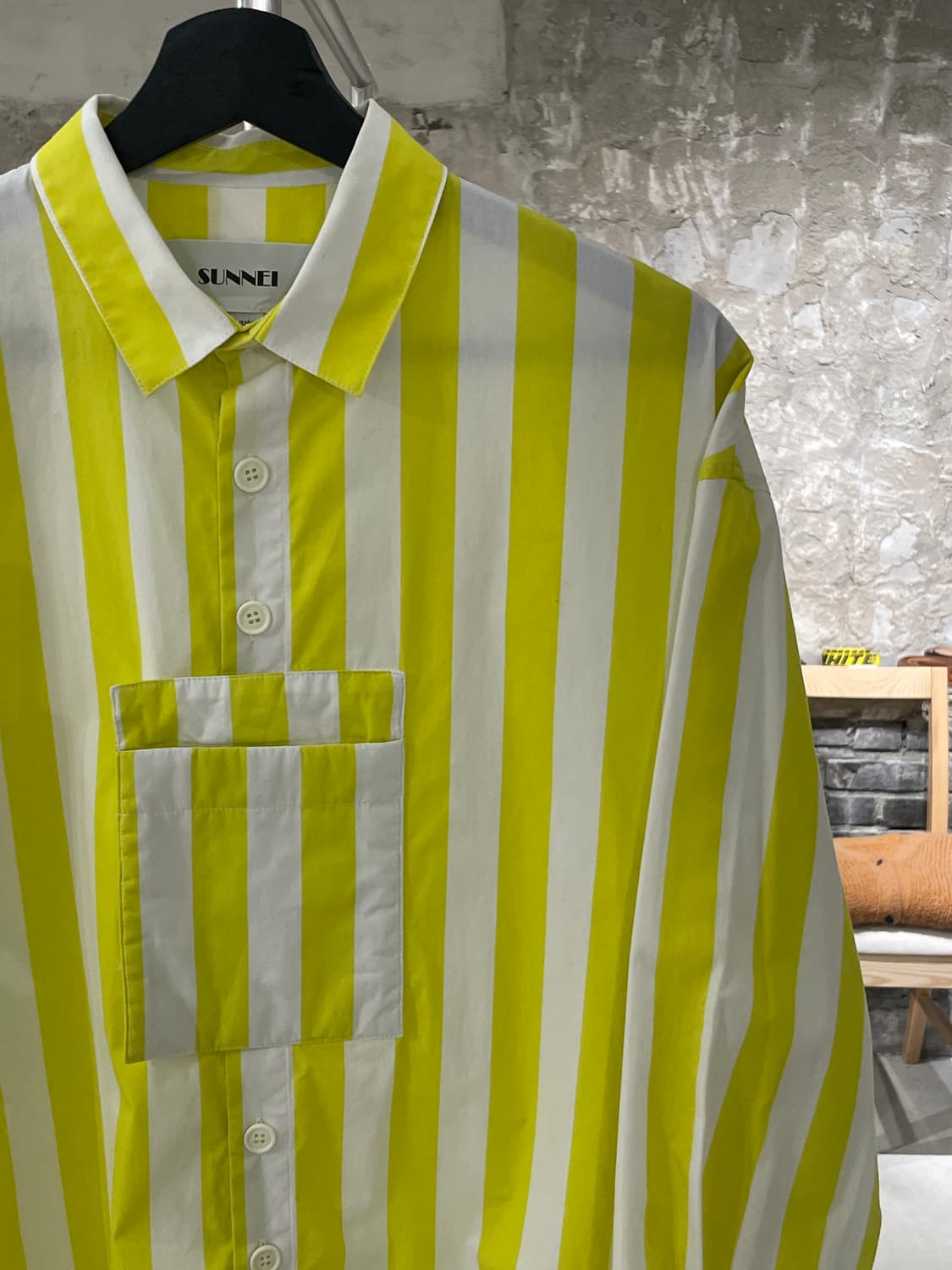 써네이 옐로우 스트라이프 센터 포켓 코튼 셔츠 상품이미지3