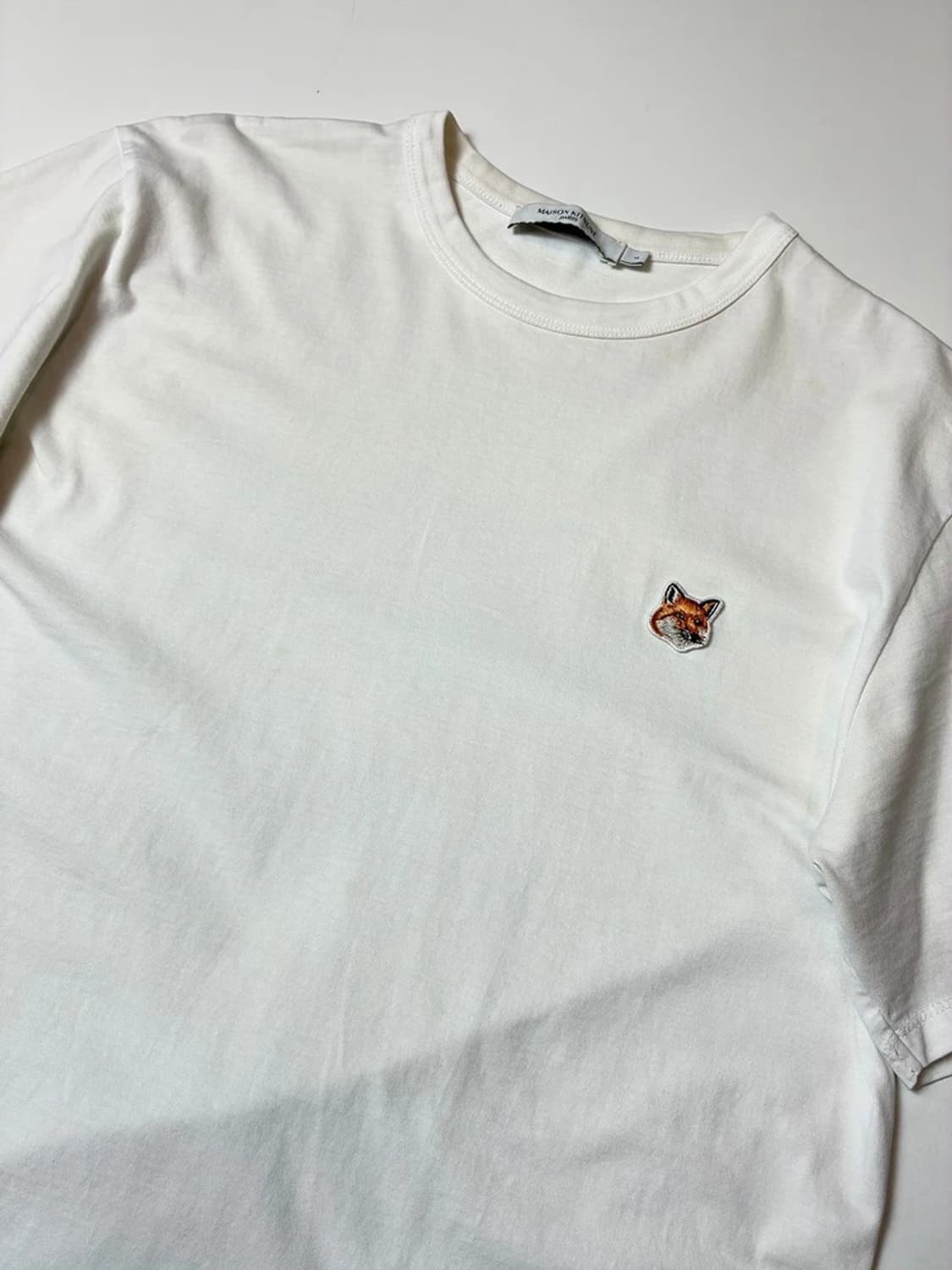 메종키츠네 베이직 폭스 헤드 패치 반팔 티셔츠 PN9690 상품이미지2