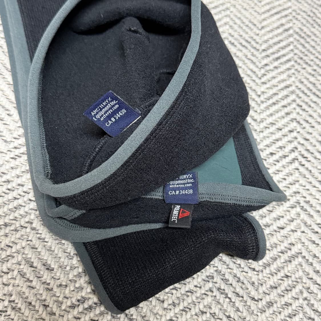 아크테릭스 폴라텍 비니 머플러 상품이미지2