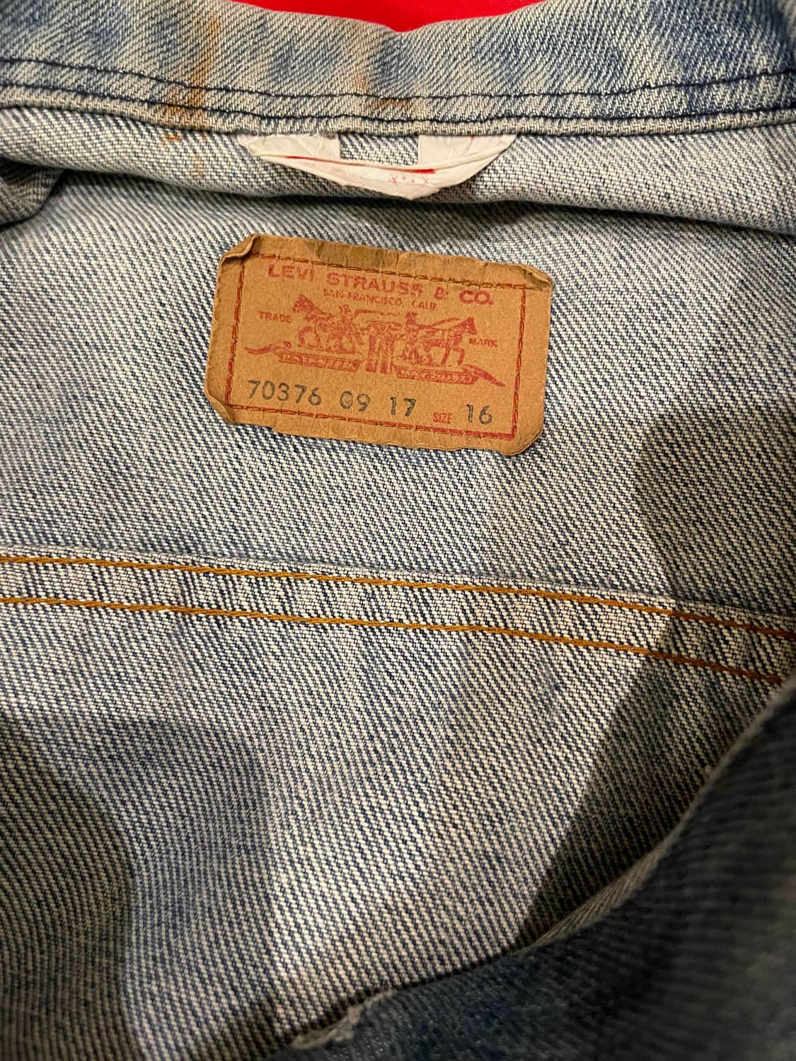 70's Vintage Levi’s Denim Trucker Jacket 상품이미지8