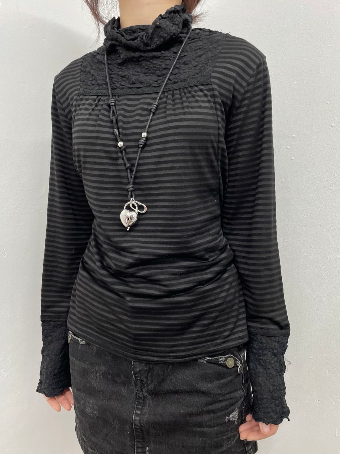 스트라이프 레이스 워머 폴라 슬리브 상품이미지1