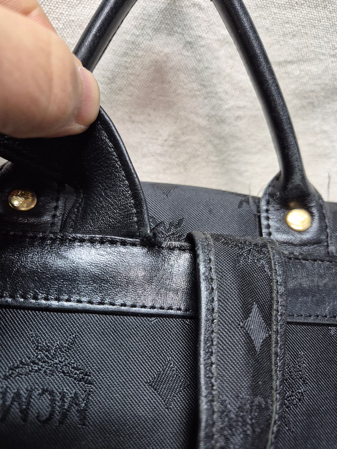 MCM 자가드 백팩 상품이미지5