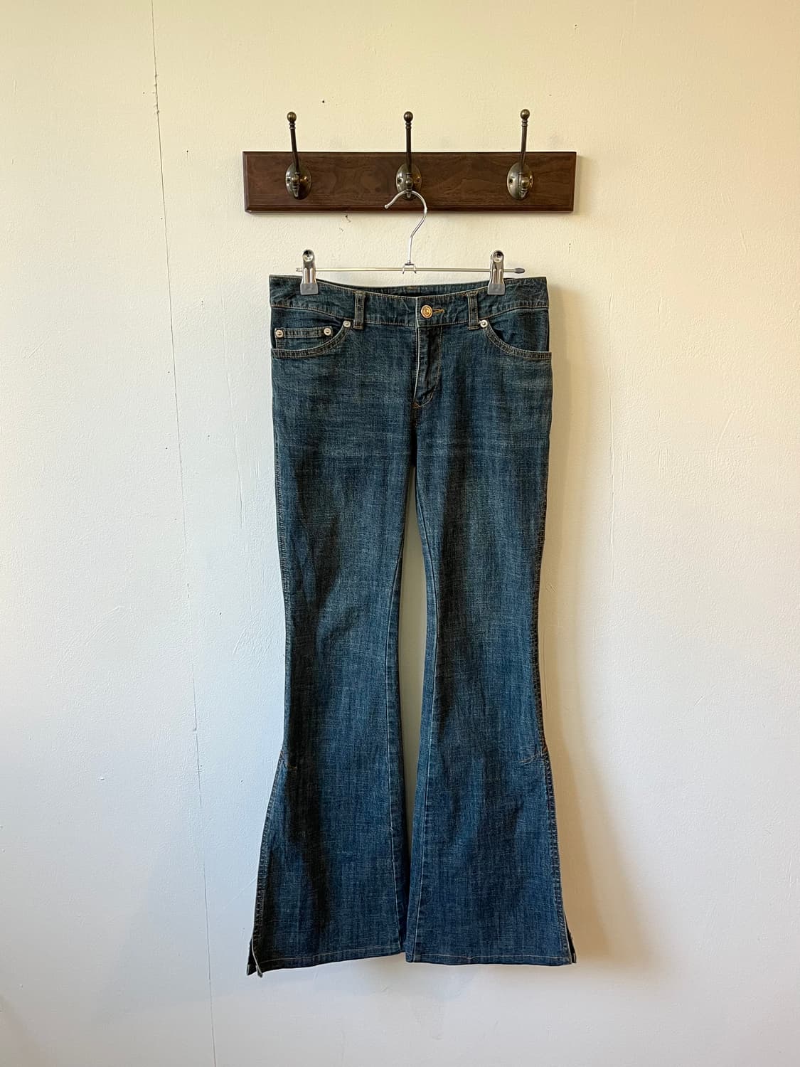 NOVESPAZIO 자수 트임 데님 진 상품이미지1