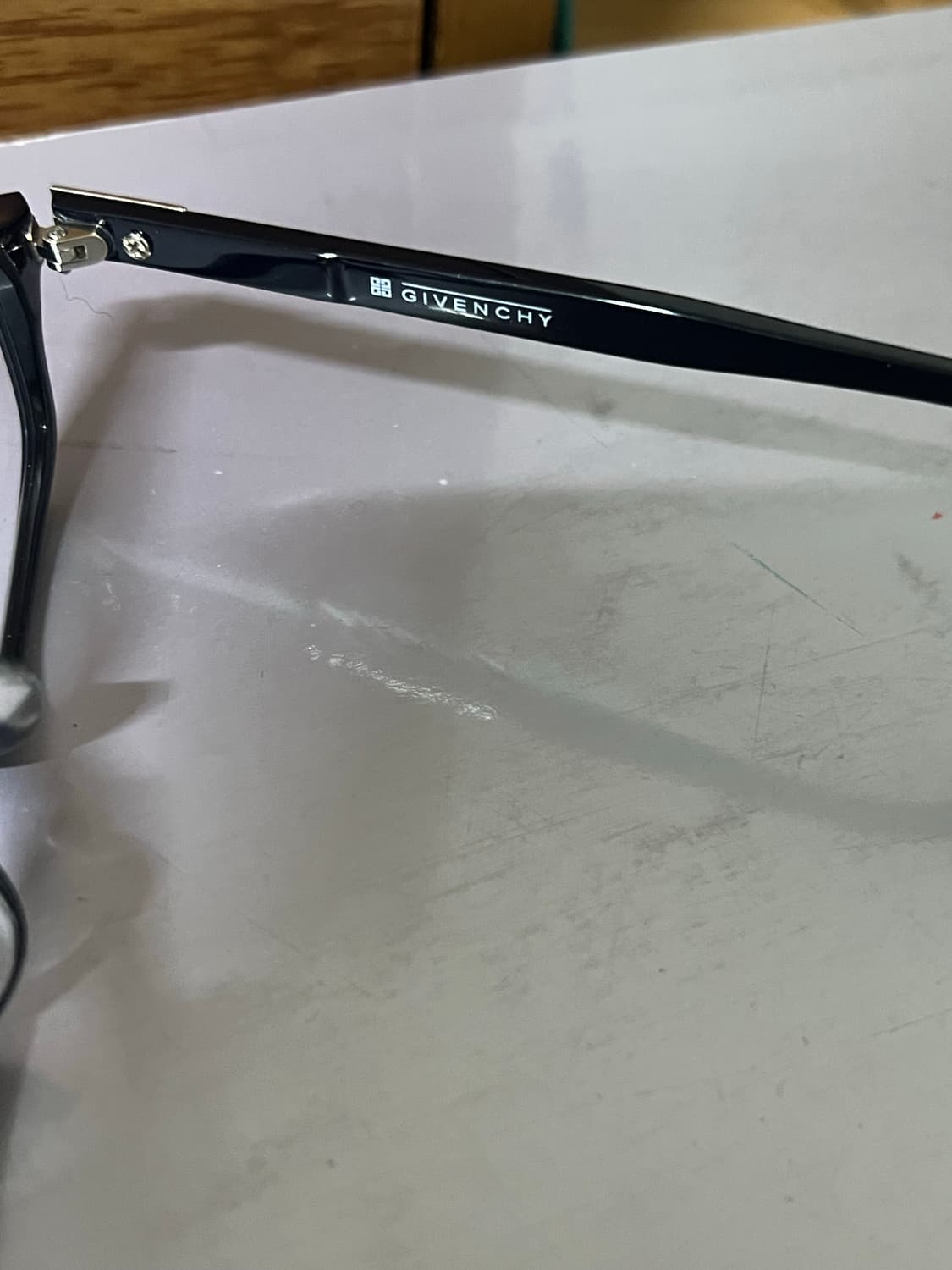 지방시 안경 판매합니다 상품이미지5