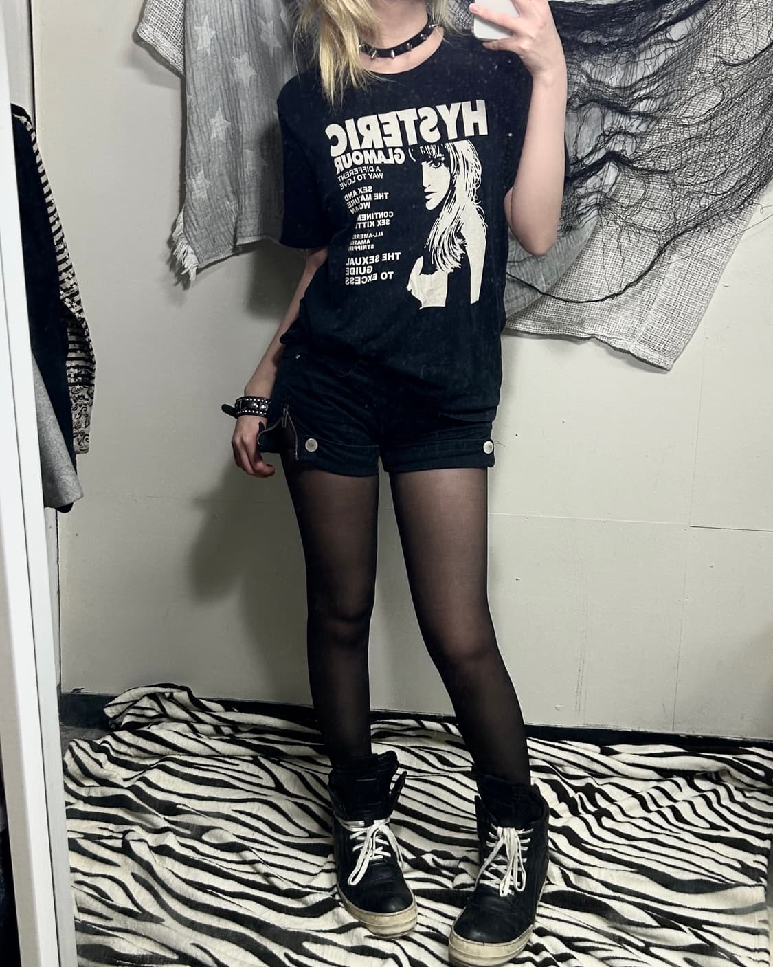 Hysteric Glamour punk y2k tee 상품이미지2