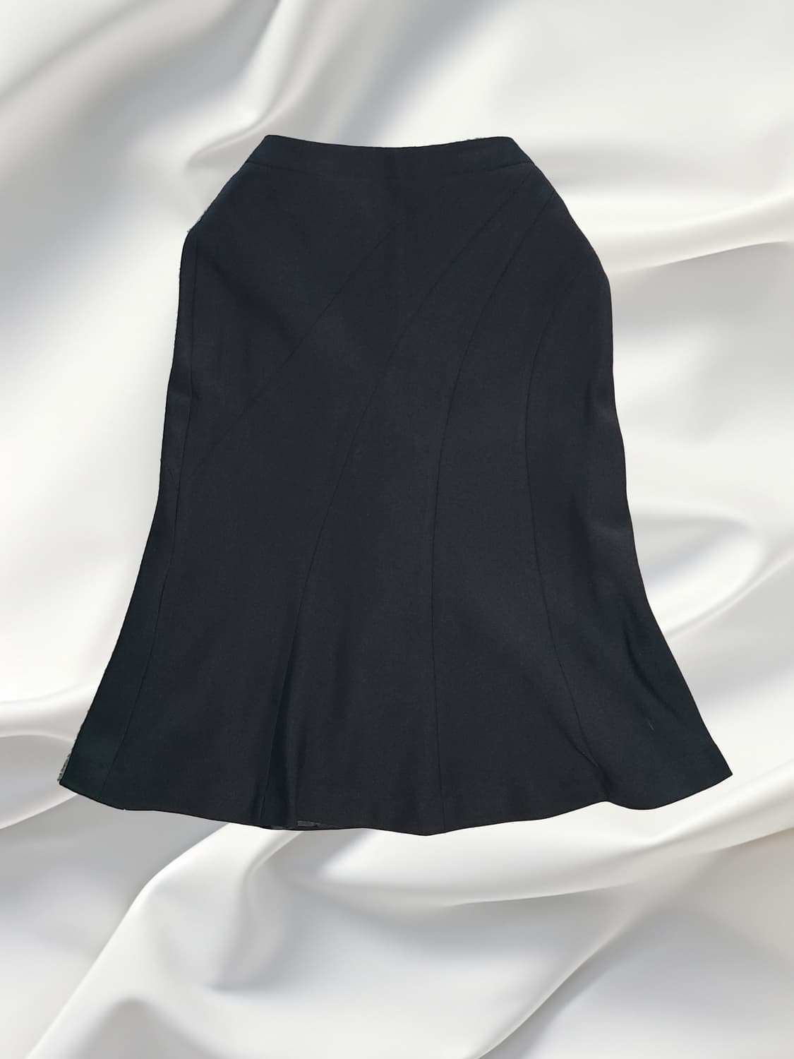 VIKI 블랙 드레이핑 플레어 미디 스커트 상품이미지1