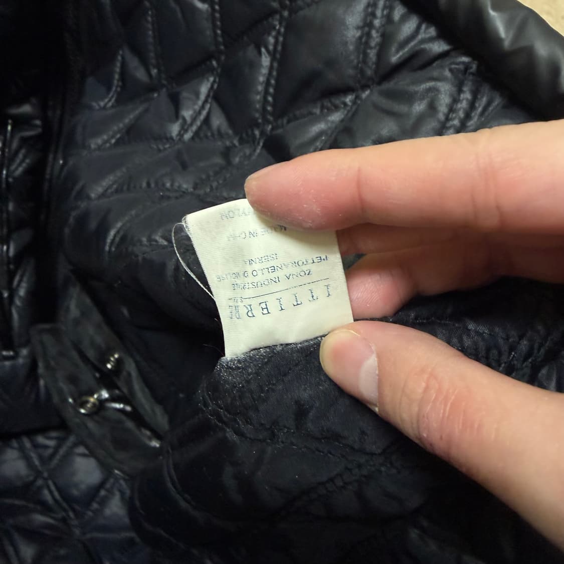 베르사체 이태리 안감누빔 하이넥 패딩조끼 베스트 FREE 상품이미지8