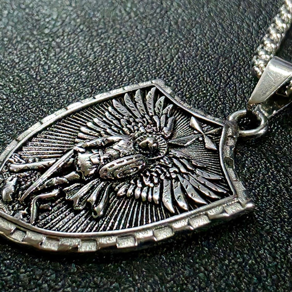 Divar 티타늄 펜던트 빈티지 엔틱 천사 방패 엠블럼 남자 목걸이 상품이미지3