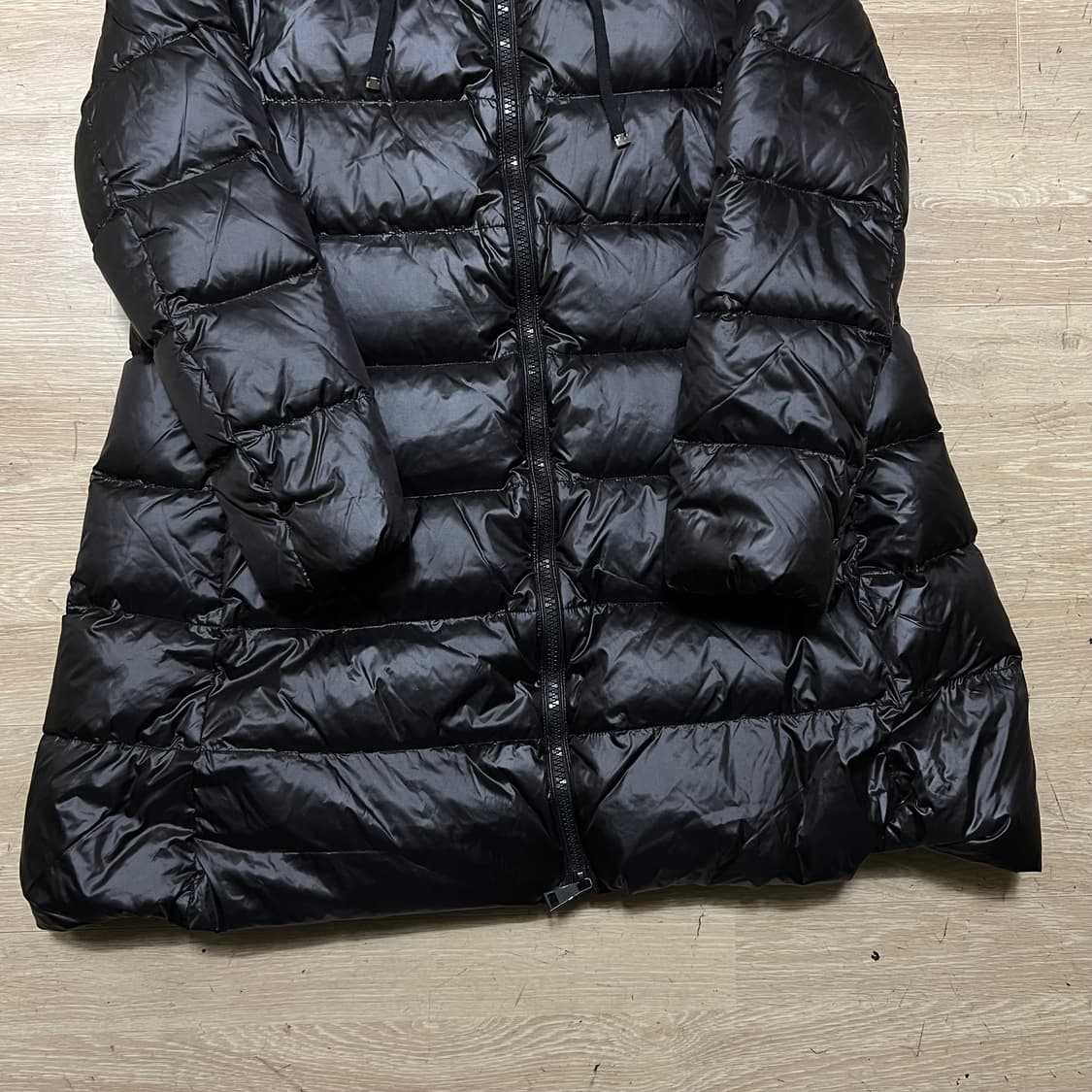 몽클레어 여성 프리미엄 덕다운 후드 수엔 롱패딩 점퍼 [블랙] 3사이즈 상품이미지3