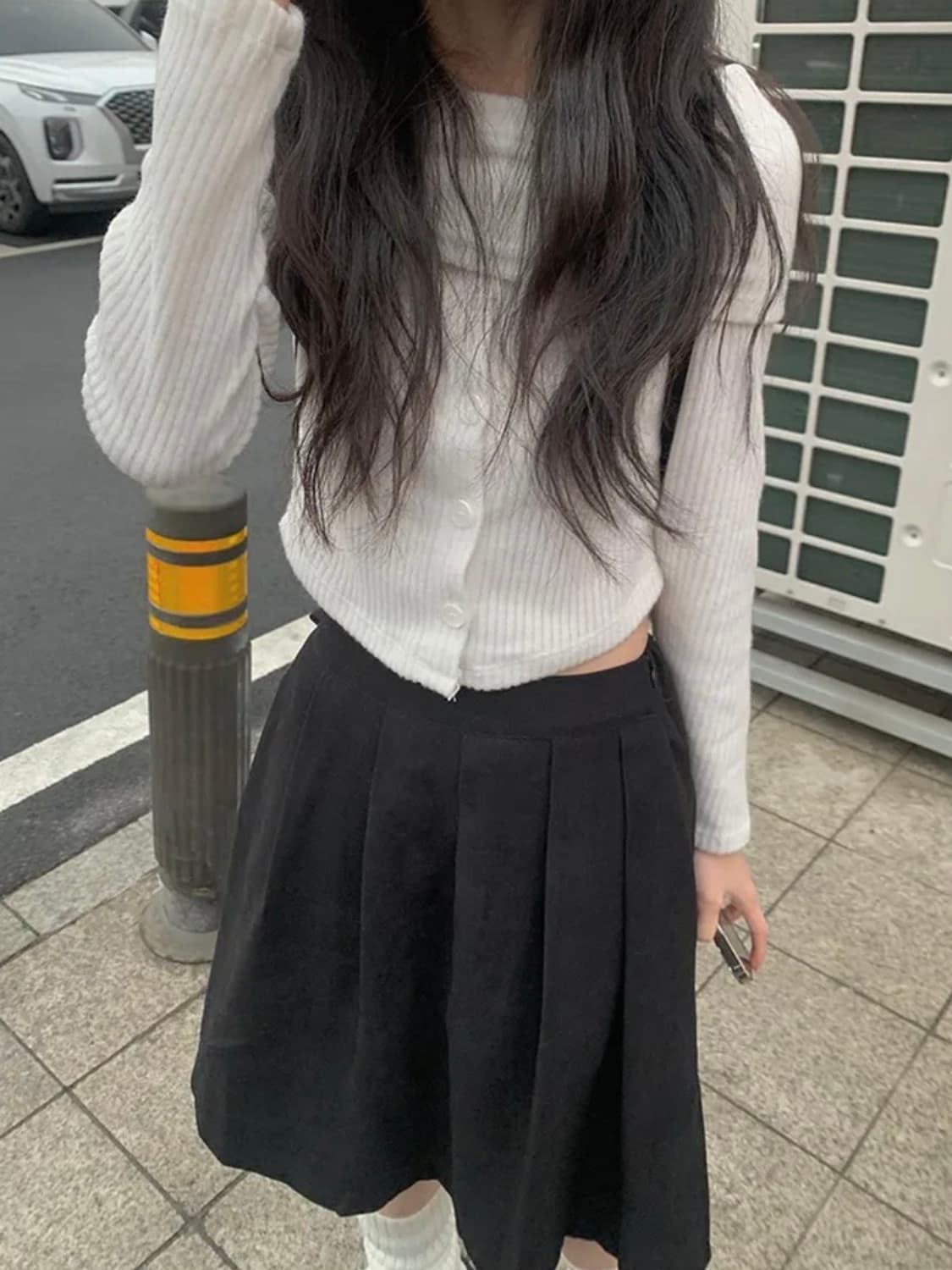블랙 플리츠 미디 스커트 상품이미지2
