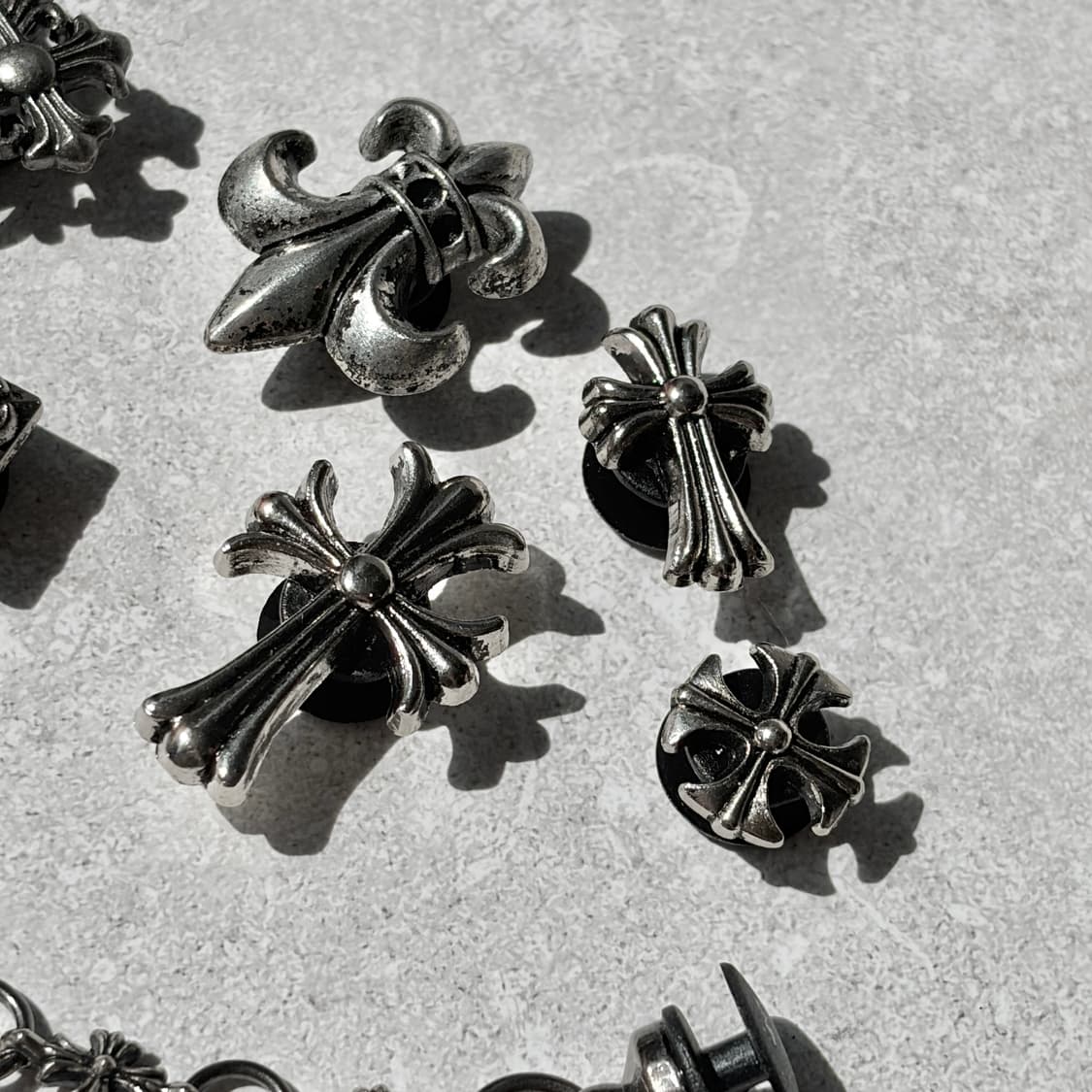 Oribell (7개 세트) 크롬 빈티지 크로스 버클 크록스 지비츠 상품이미지9